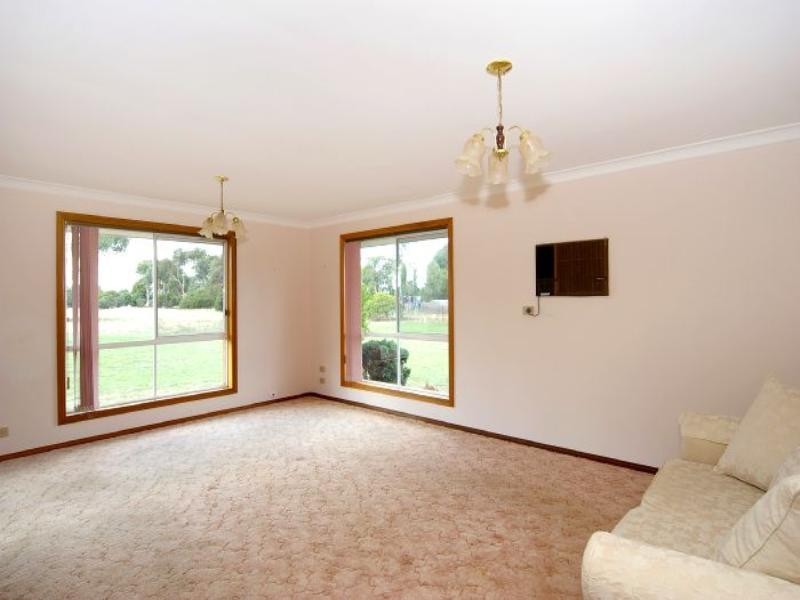 9 Rankin Road, Inverleigh VIC 3321