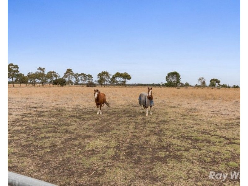 275 Tall Tree Road, Lethbridge VIC 3332