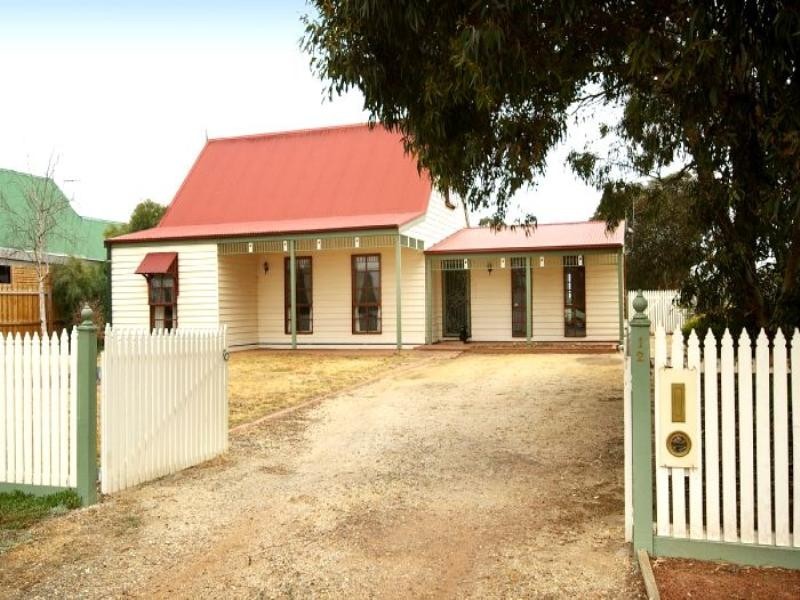 12 Levy Road, Bannockburn VIC 3331
