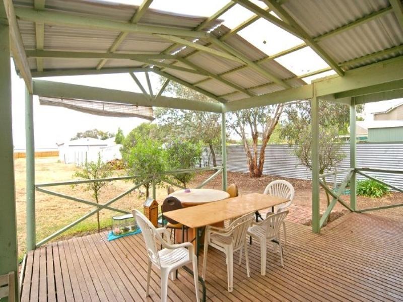 12 Levy Road, Bannockburn VIC 3331