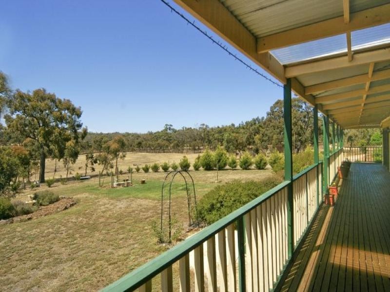 172 Pioneer Ridge Road, Meredith VIC 3333