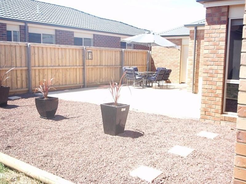 19 Dardel Drive, Bannockburn VIC 3331