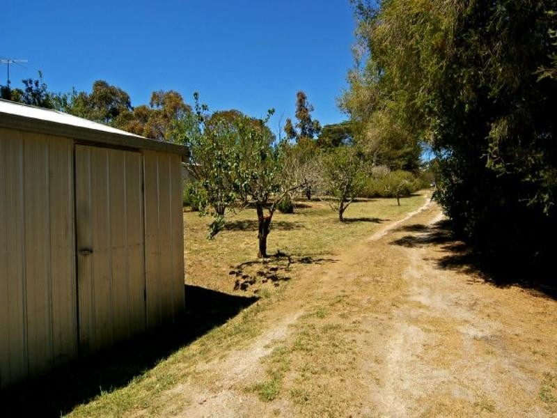 1121 Bannockburn-Shelford Road, Teesdale VIC 3328