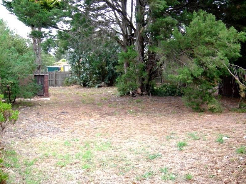 19 Noyes Road, Lethbridge VIC 3332