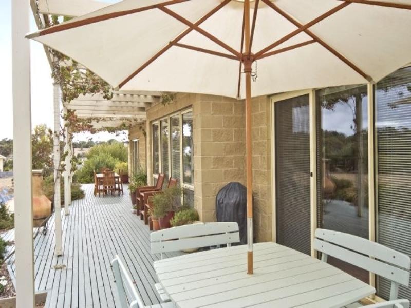 4 Todd Street, Teesdale VIC 3328