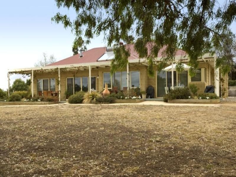 4 Todd Street, Teesdale VIC 3328