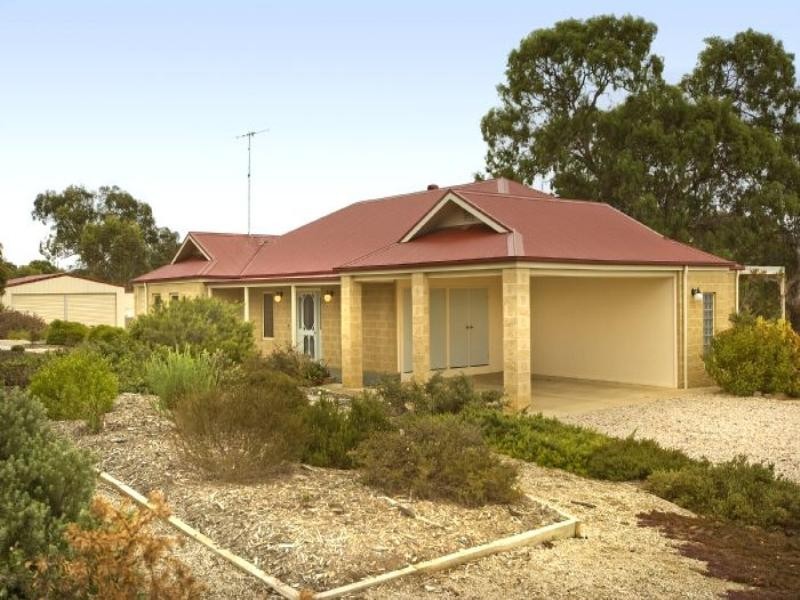 4 Todd Street, Teesdale VIC 3328