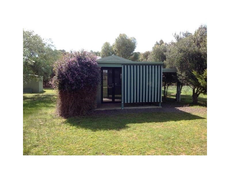 17 Ford Road, Rokewood VIC 3330