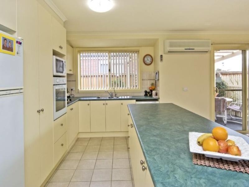 33 Dalcruin Drive, Bannockburn VIC 3331