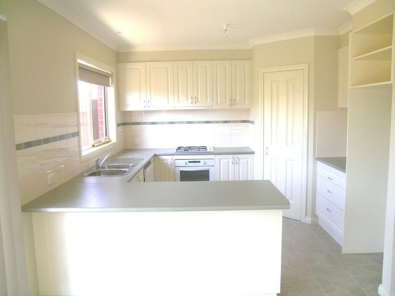 Unit 2/25 Burnside Road, Bannockburn VIC 3331