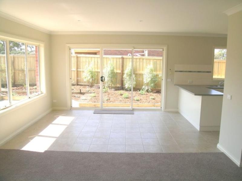 Unit 2/25 Burnside Road, Bannockburn VIC 3331