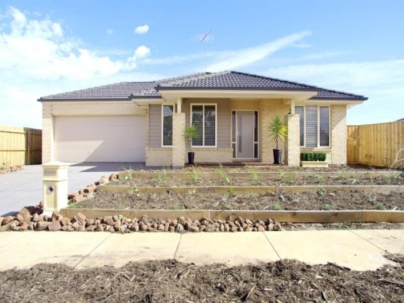 11 Darriwell Drive, Bannockburn VIC 3331