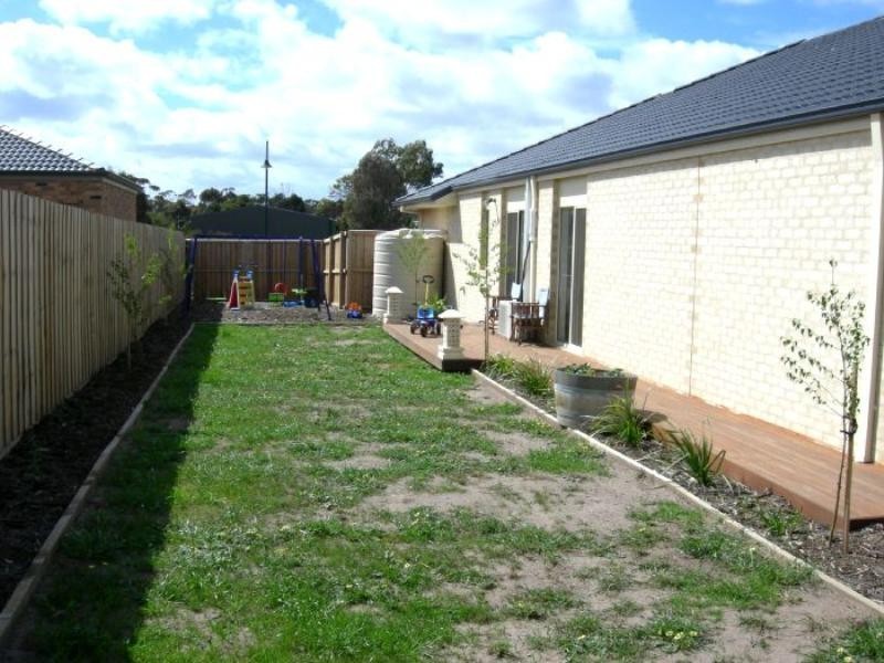 11 Darriwell Drive, Bannockburn VIC 3331