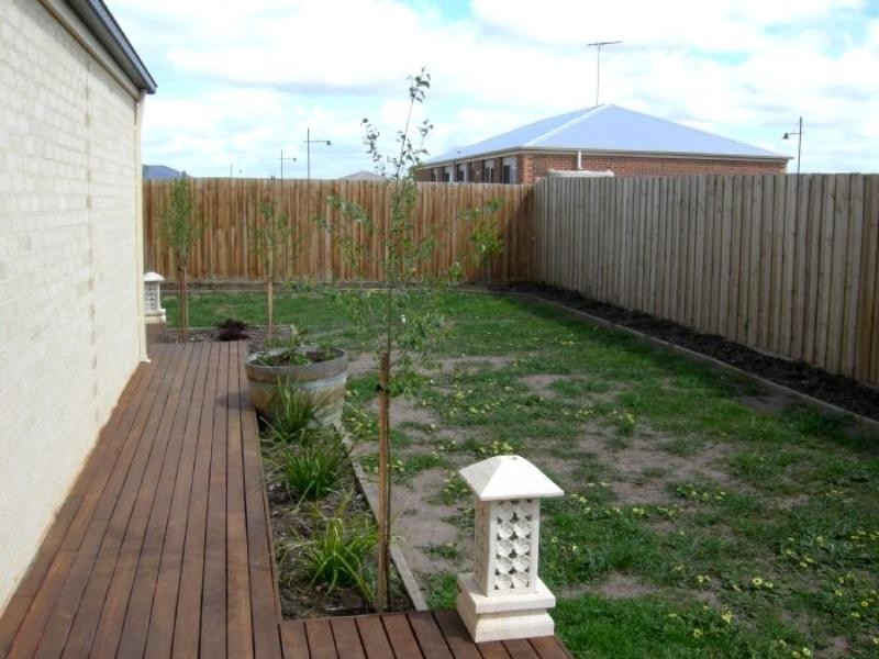 11 Darriwell Drive, Bannockburn VIC 3331