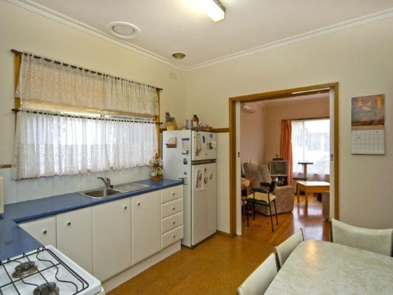 13 Banfield Street, Bell Park VIC 3215