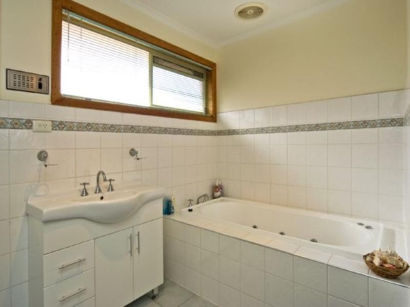 43 Burnside Road, Bannockburn VIC 3331