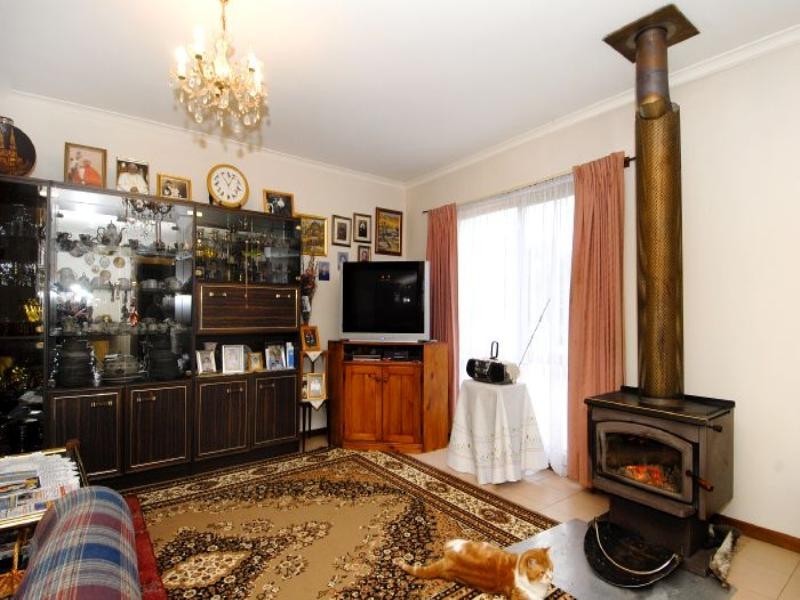 98 Sutherland Street, Teesdale VIC 3328