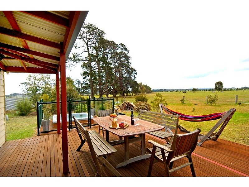 33 Parkinson Road, Morrisons VIC 3334
