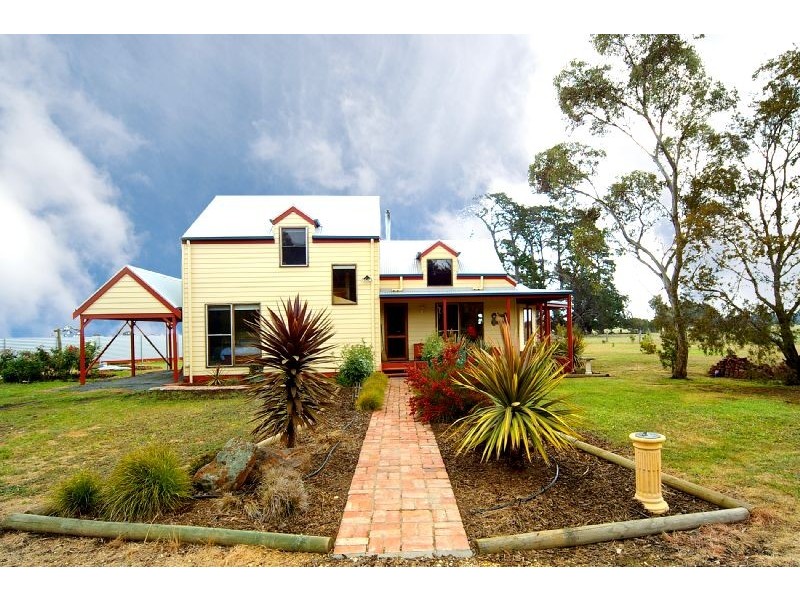 33 Parkinson Road, Morrisons VIC 3334