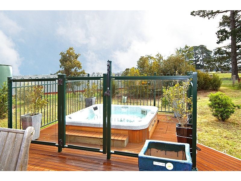 33 Parkinson Road, Morrisons VIC 3334