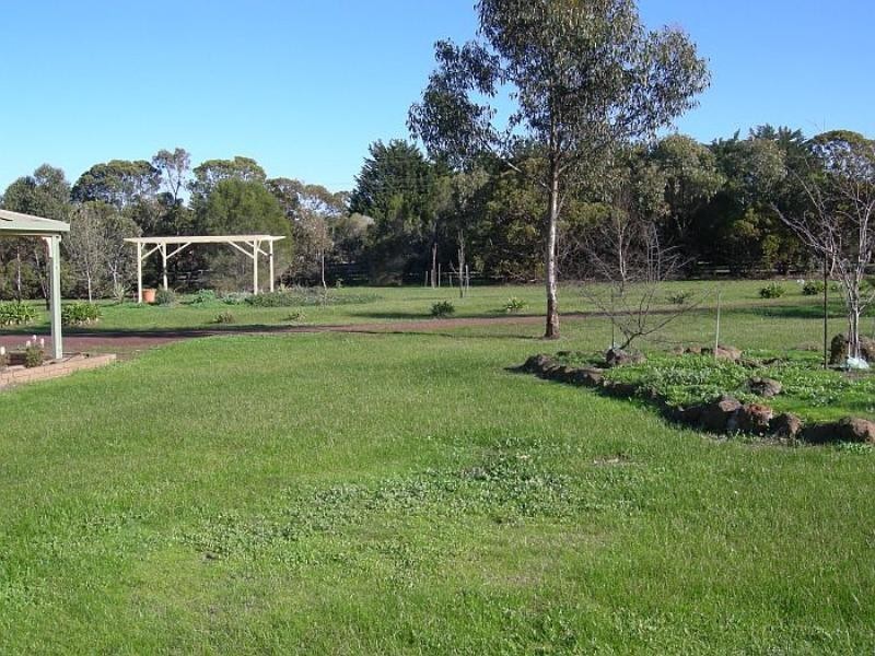 17 Knights Park Crescent, Bannockburn VIC 3331