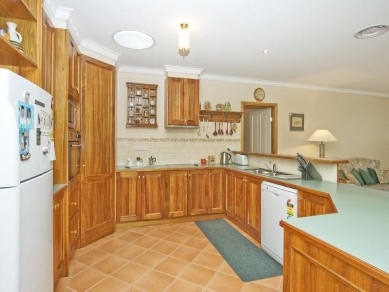 18 Inverlochy Drive, Bannockburn VIC 3331