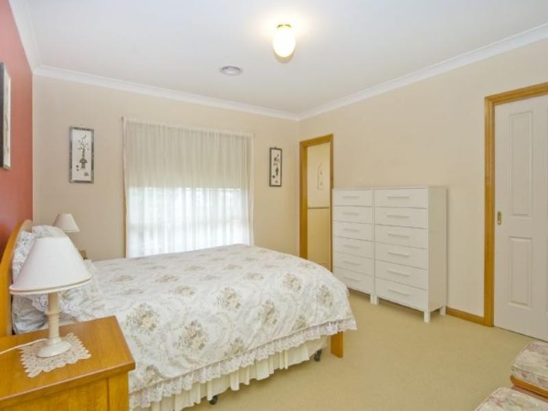 18 Inverlochy Drive, Bannockburn VIC 3331