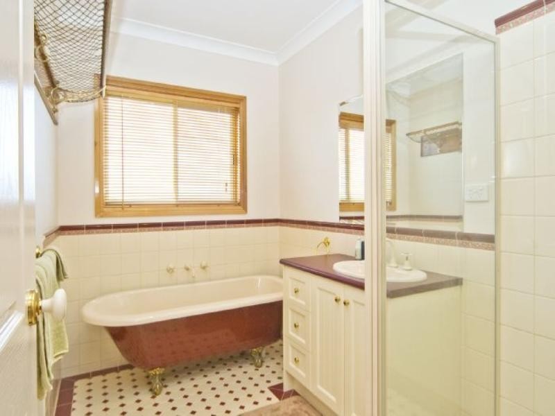 18 Inverlochy Drive, Bannockburn VIC 3331