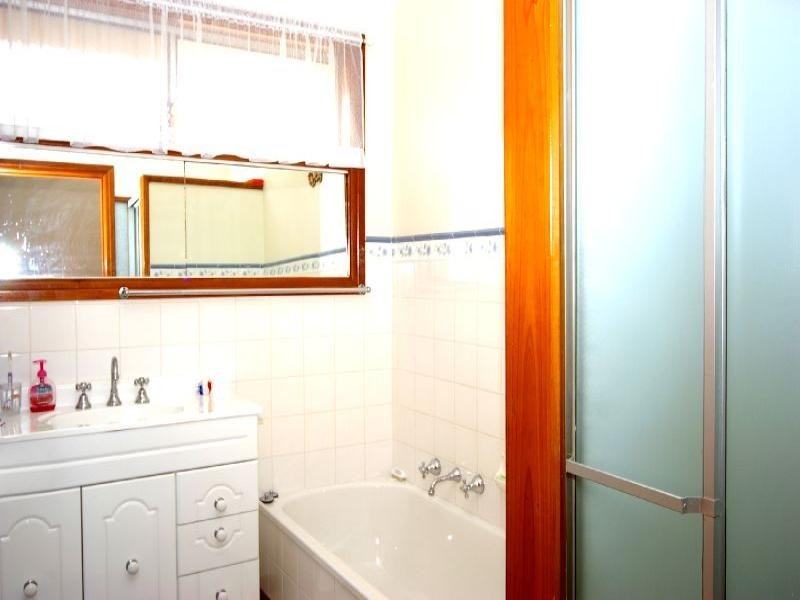 233 Anakie Road, Bell Post Hill VIC 3215