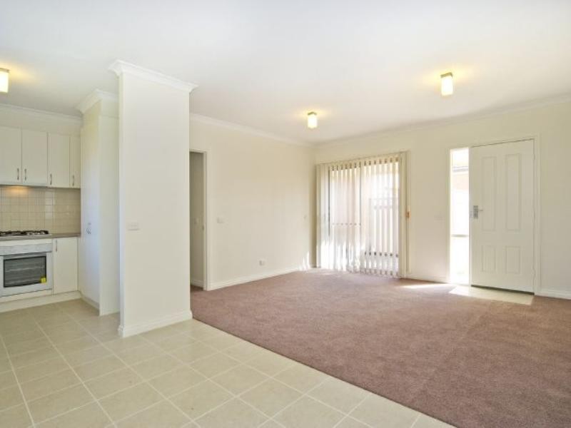 Unit 4/75 Main Street, Winchelsea VIC 3241