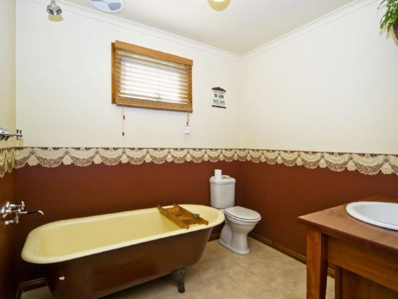 49 Wallace Street, Meredith VIC 3333