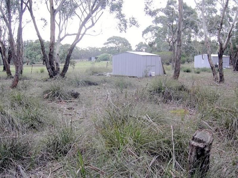 8 Farley Road, Dereel VIC 3352