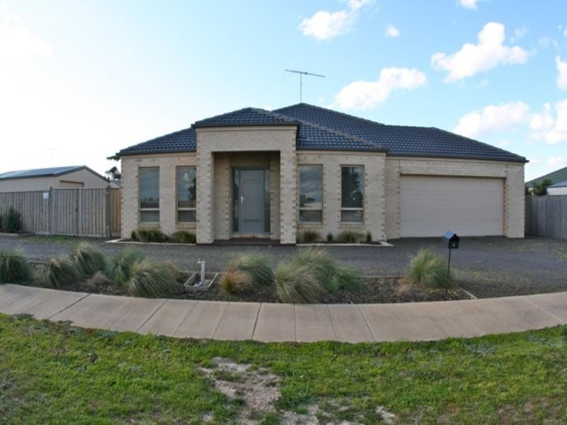 9 Dalcruin Drive, Bannockburn VIC 3331