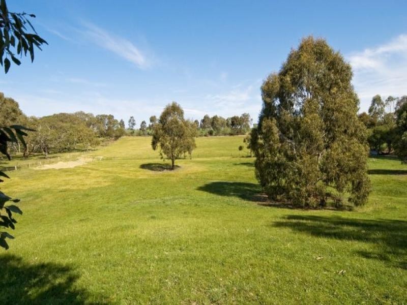 33 Jollys Road, Teesdale VIC 3328