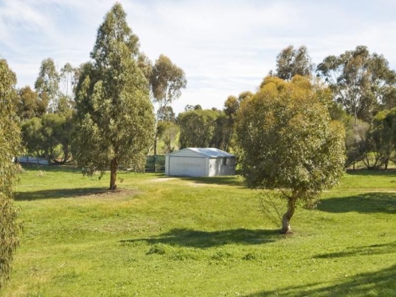 33 Jollys Road, Teesdale VIC 3328