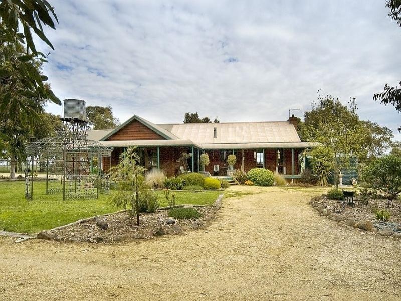 1673 Bamganie Road, Elaine VIC 3334