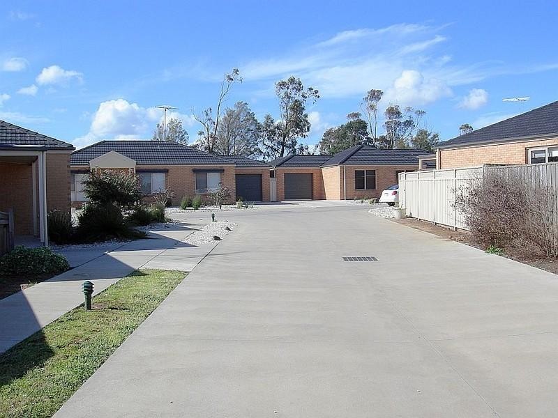 Unit 10/25 Burnside Road, Bannockburn VIC 3331