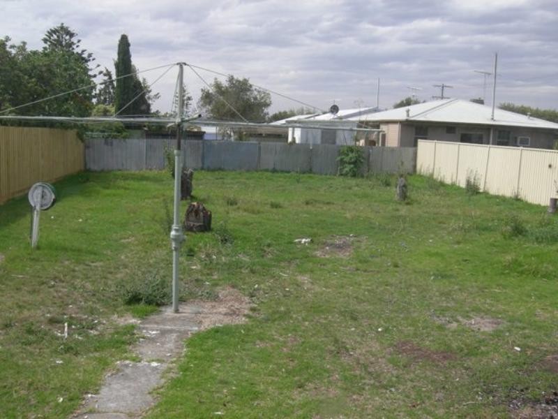 10 Salvia Street, Norlane VIC 3214