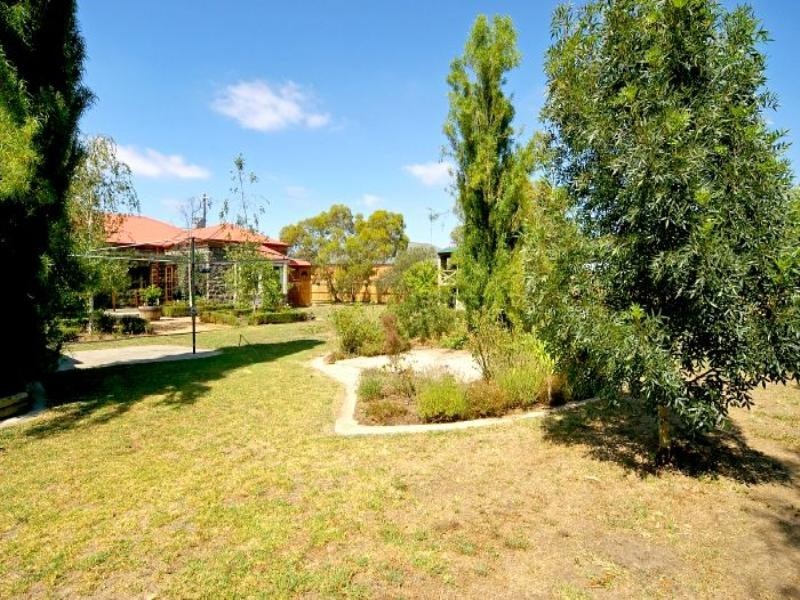 13 Mercer Street, Inverleigh VIC 3321