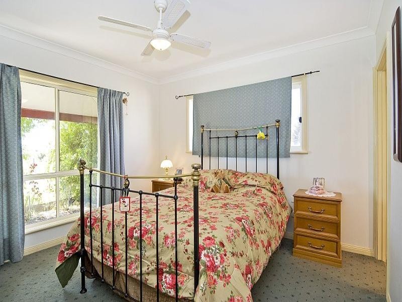 70 Yverdon Drive, Bannockburn VIC 3331