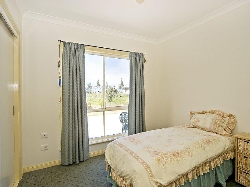 70 Yverdon Drive, Bannockburn VIC 3331