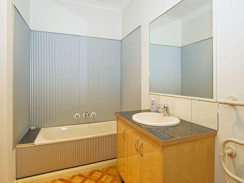 70 Yverdon Drive, Bannockburn VIC 3331