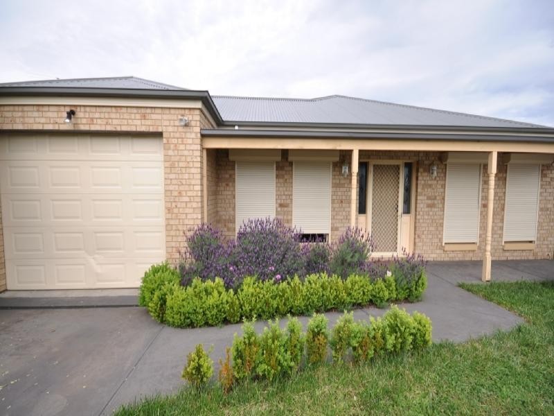4 Oban Lane, Bannockburn VIC 3331