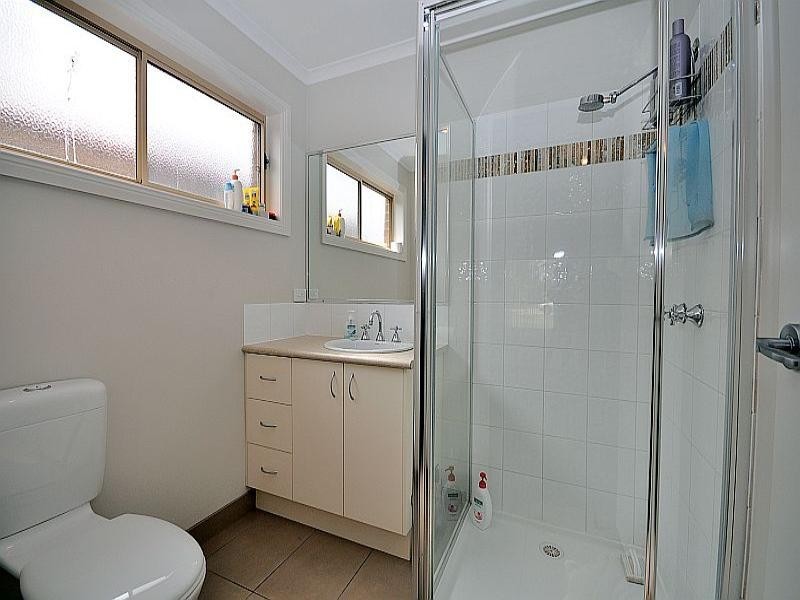 4/25 Burnside Road, Bannockburn VIC 3331