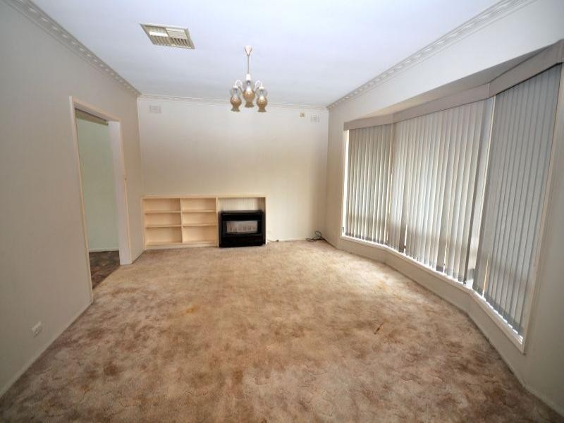 19 The Esplanade, North Shore VIC 3214