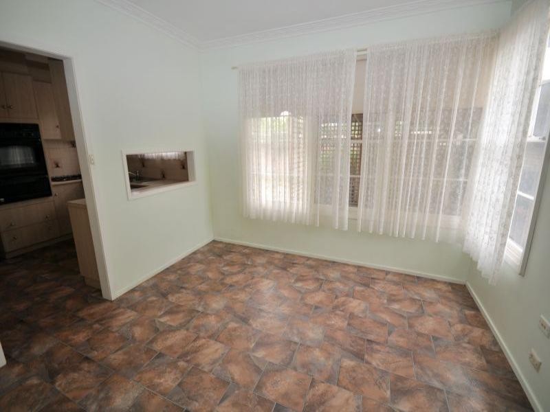 19 The Esplanade, North Shore VIC 3214