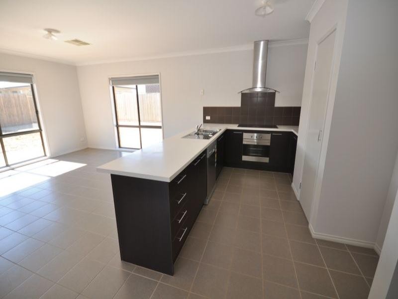 13 Darriwell Drive, Bannockburn VIC 3331