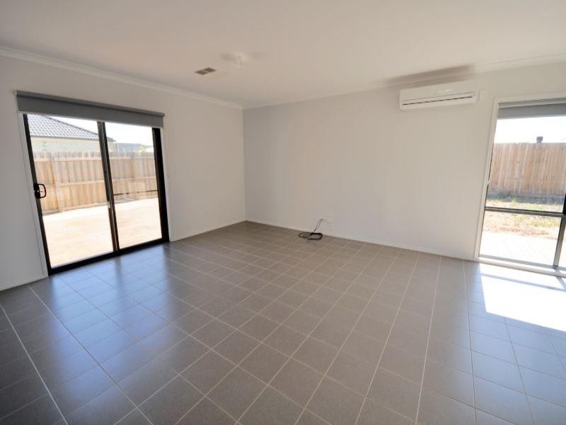 13 Darriwell Drive, Bannockburn VIC 3331