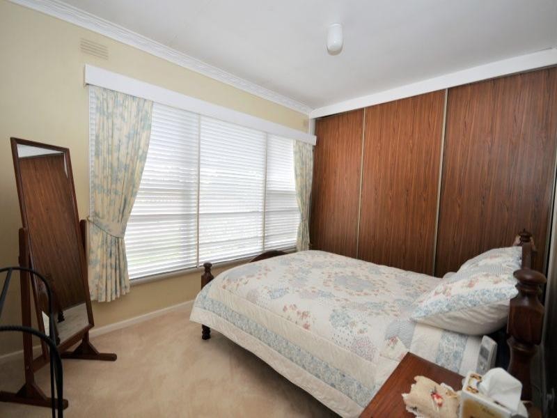 72 Ruhamah Avenue, Bell Post Hill VIC 3215