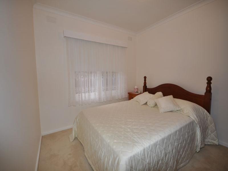 72 Ruhamah Avenue, Bell Post Hill VIC 3215